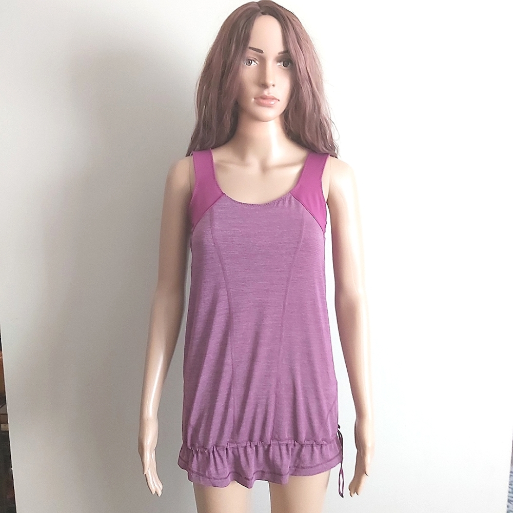Lululemon purple long light support shelf bra tank workout top adjustable